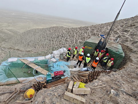 ��ú����һ���幫˾���˻�+ģ�黯������ܸ��࿱̽��Ŀ